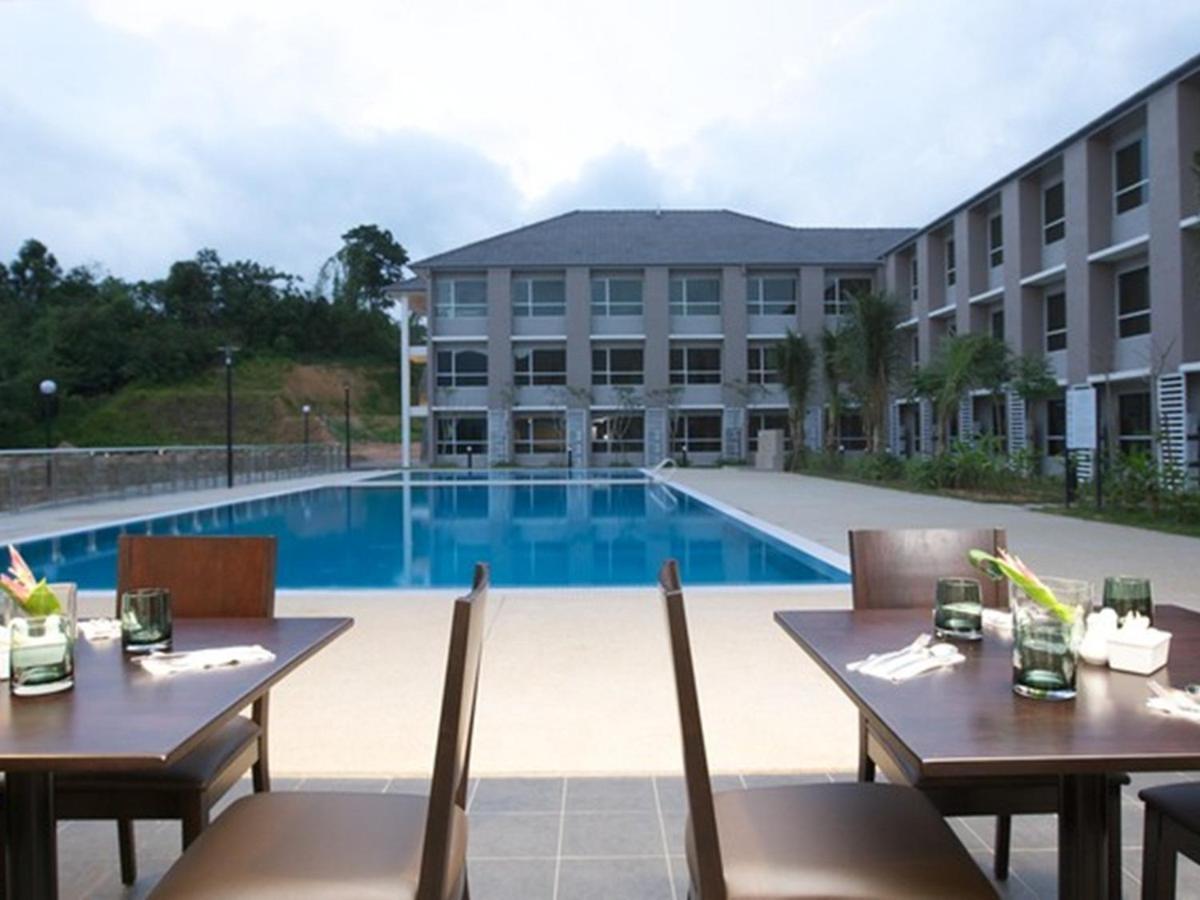 Cherengin Hill Convention & Spa Resort Janda Baik Buitenkant foto